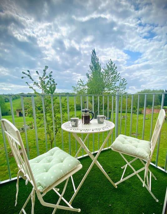 Field View Villa Braunston  ภายนอก รูปภาพ